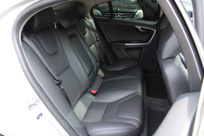 2015 Volvo S60 T5 Premier