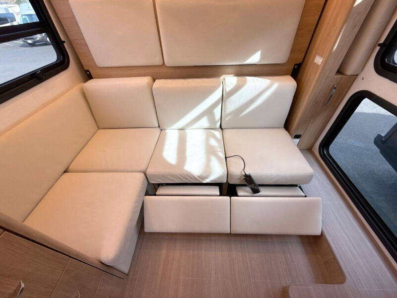 2021 Mercedes-Benz Sprinter