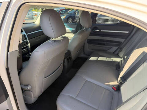 2010 Dodge Charger SXT