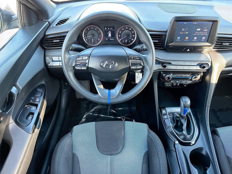 2019 Hyundai Veloster