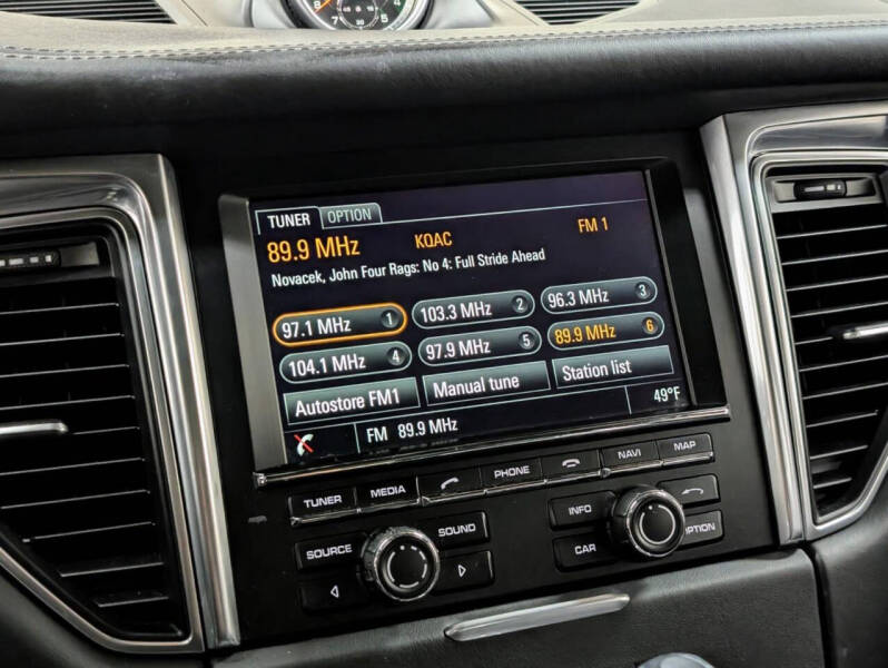 2015 Porsche Macan S