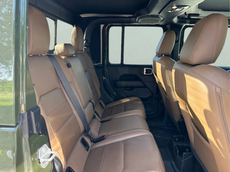 2021 Jeep Gladiator Overland