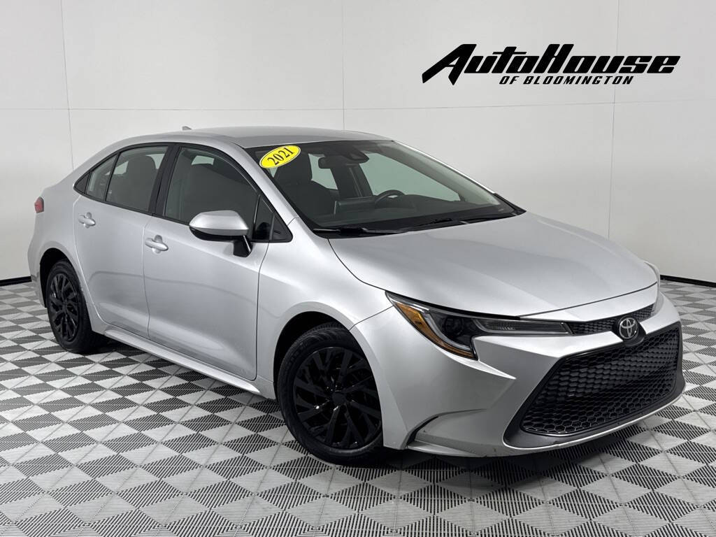 2021 Toyota Corolla LE 4dr Sedan's photo