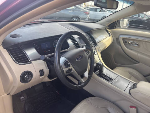 2014 Ford Taurus SEL