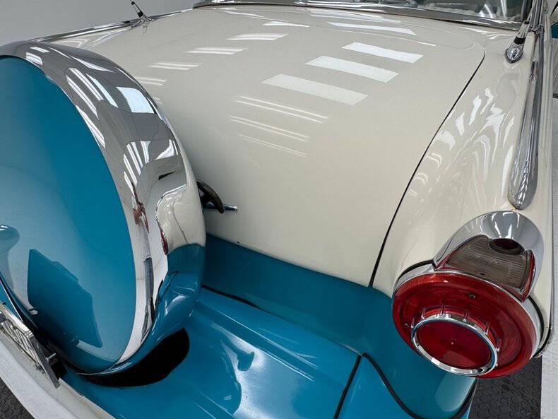 1956 Ford Fairlane