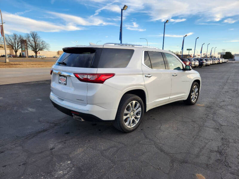 2021 Chevrolet Traverse Premier