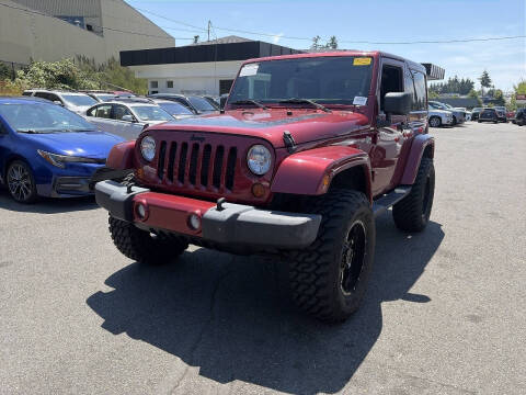 2012 Jeep Wrangler Sahara Photo