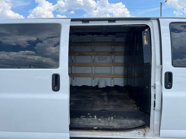 2021 GMC Savana 2500