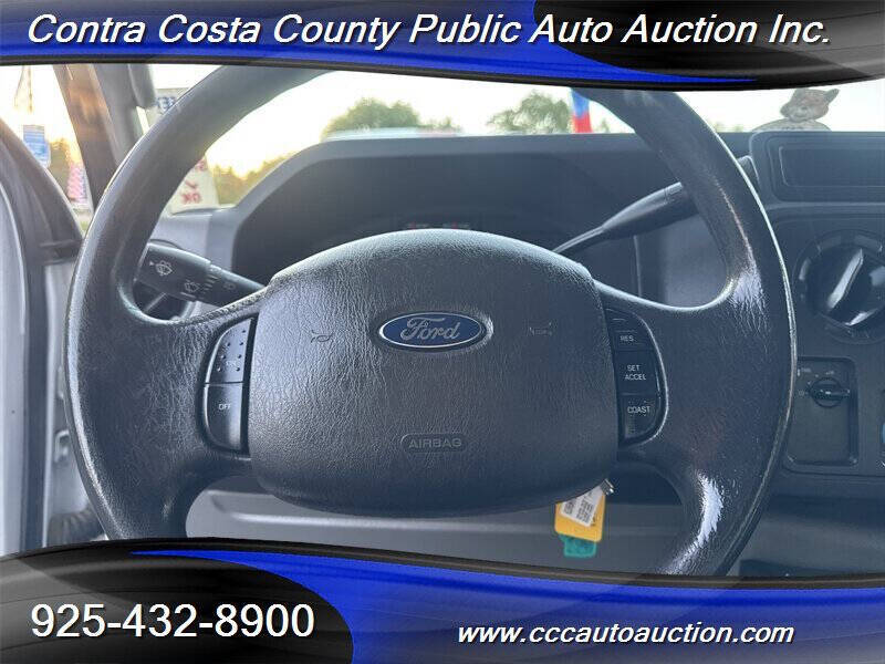 2014 Ford E-Series E-150