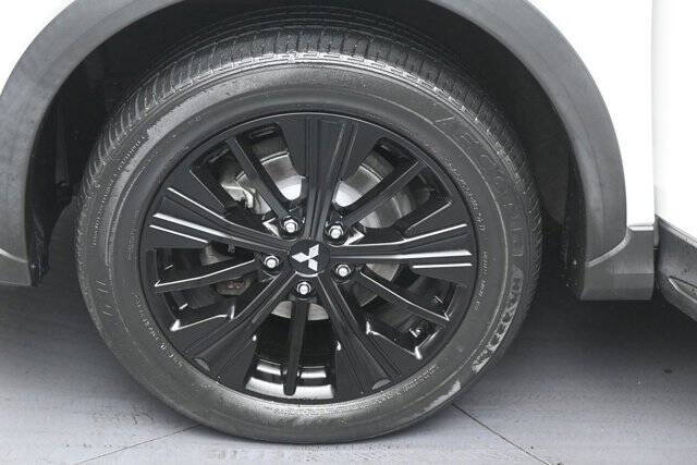 2020 Mitsubishi Eclipse Cross LE