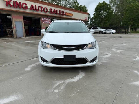 2020 Chrysler Pacifica Touring L