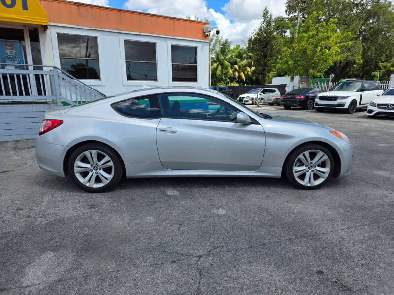 2012 Hyundai Genesis Coupe
