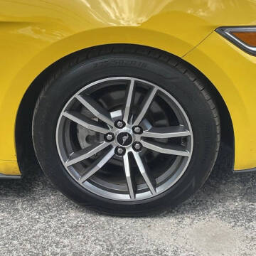 2016 Ford Mustang EcoBoost Premium