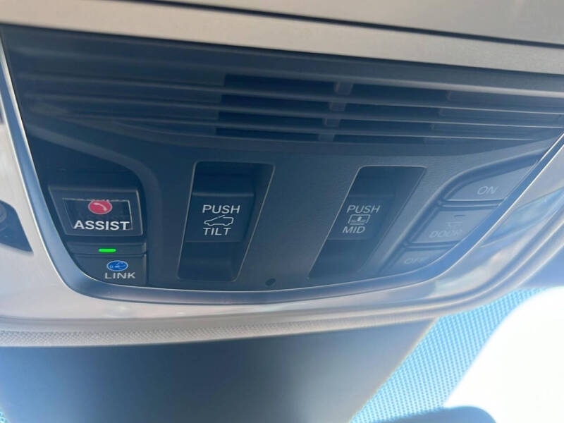 2024 Acura MDX w/Tech