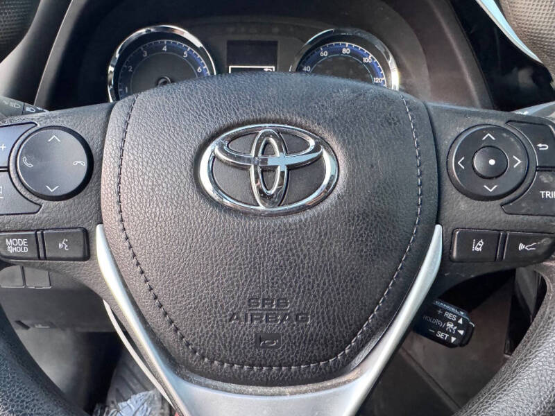 2017 Toyota Corolla XLE