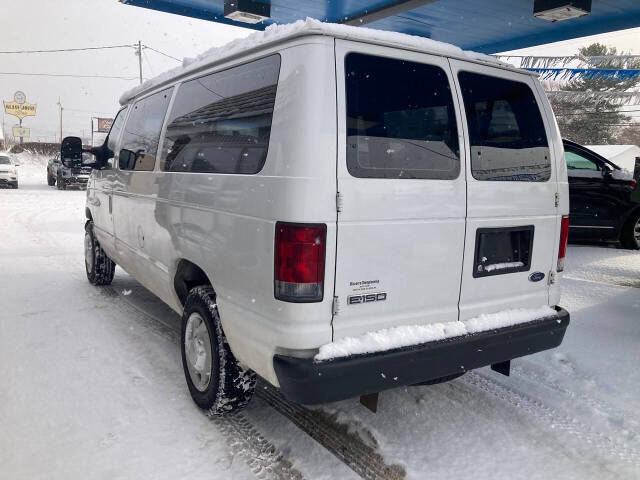 2007 Ford E-Series for sale at Chuckie Bizzarro's Fleetwing Auto in Erie, PA