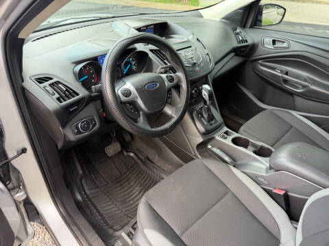 2014 Ford Escape S