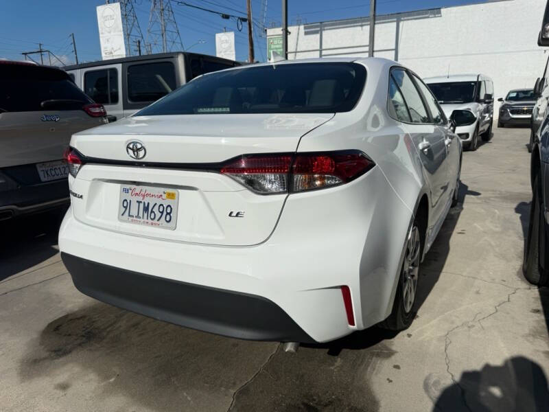 2024 Toyota Corolla LE