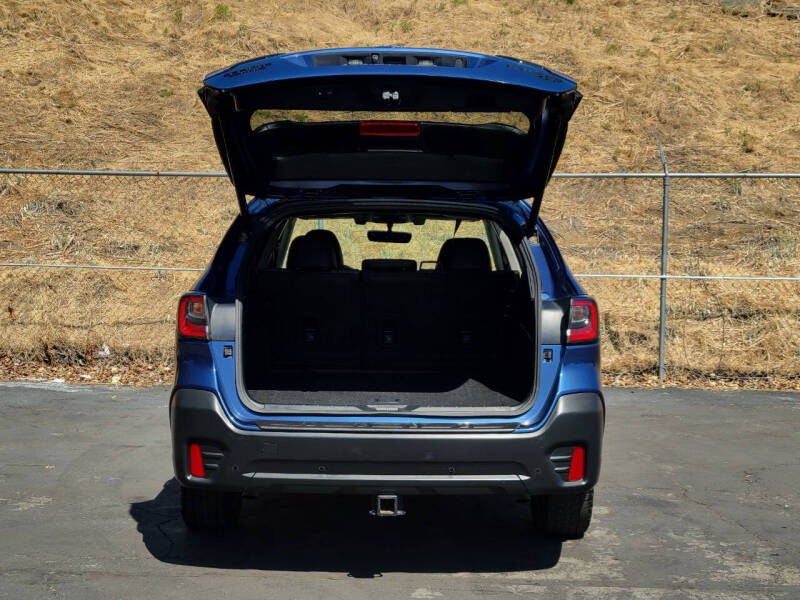 2020 Subaru Outback Onyx Edition XT