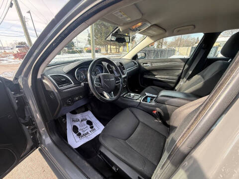 2018 Chrysler 300 Touring L