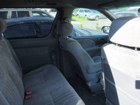 1999 Toyota Sienna CE