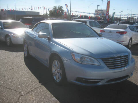 2013 Chrysler 200 Touring
