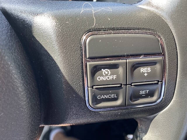 2017 Jeep Wrangler Willys Wheeler