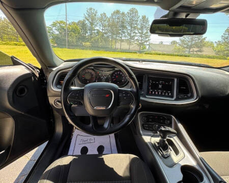 2019 Dodge Challenger SXT