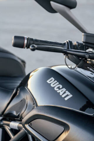 2011 Ducati Diavel