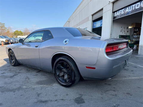2014 Dodge Challenger SXT