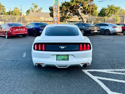 2017 Ford Mustang EcoBoost