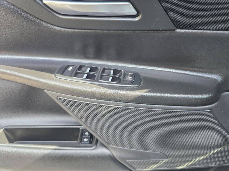 2019 Jaguar XE 25t