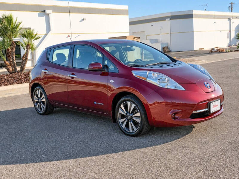 2016 Nissan LEAF SV