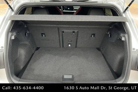 2022 Volkswagen Golf GTI SE