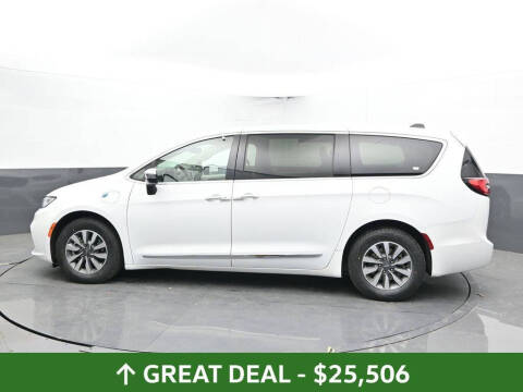 2023 Chrysler Pacifica Plug-In Hybrid Limited