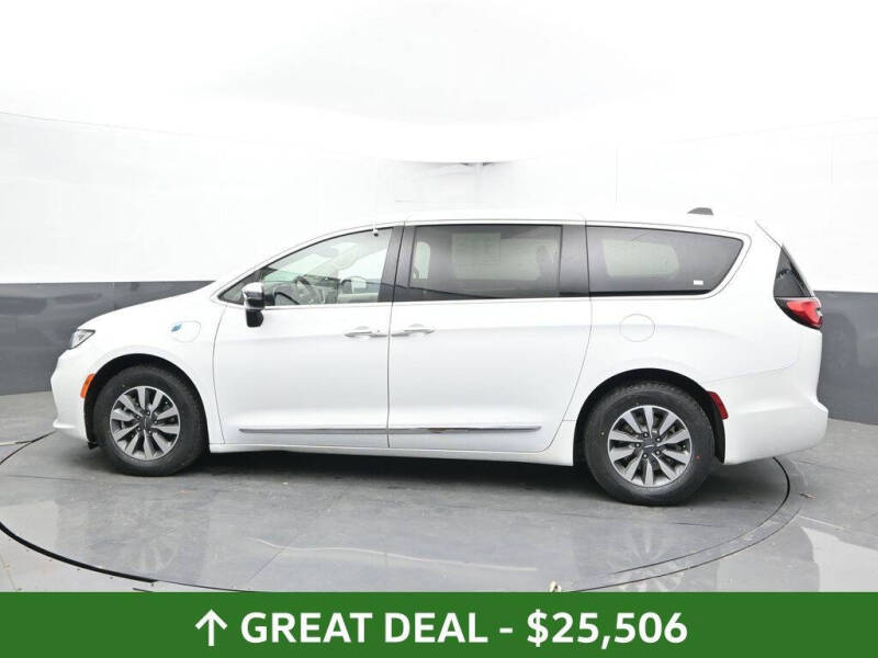 2023 Chrysler Pacifica Plug-In Hybrid Limited