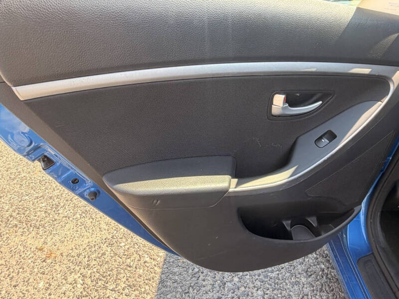 2017 Hyundai Elantra GT