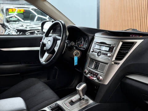 2011 Subaru Outback 2.5i Premium