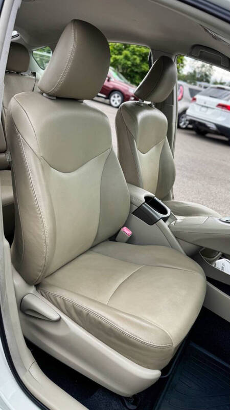 2012 Toyota Prius Four