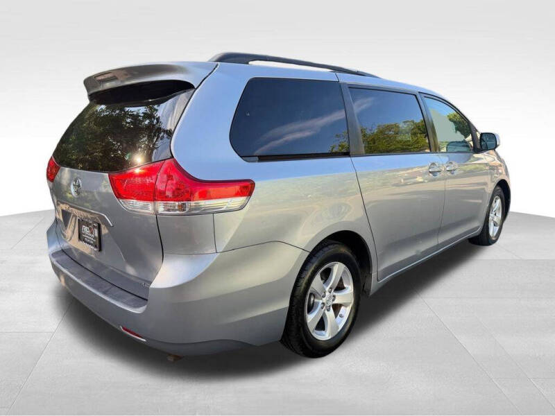 2013 Toyota Sienna