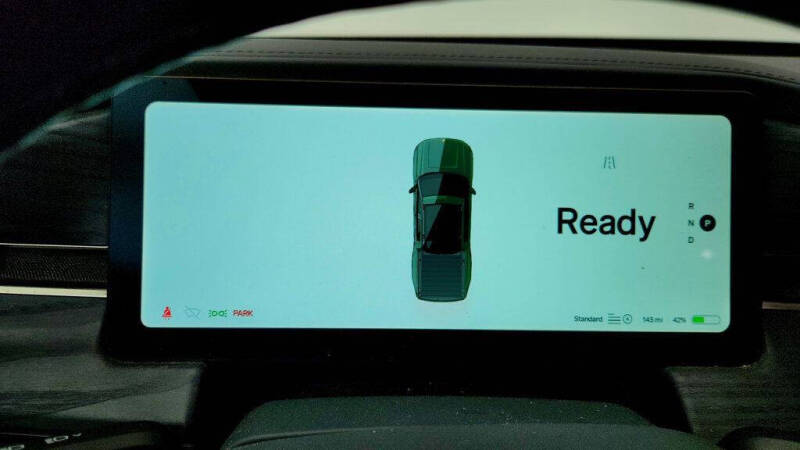 2024 Rivian R1T Adventure