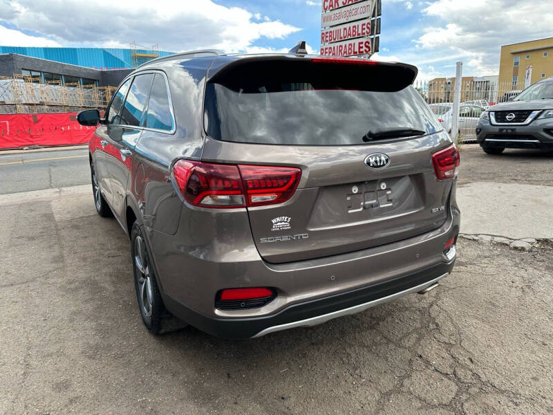 2019 Kia Sorento EX V6
