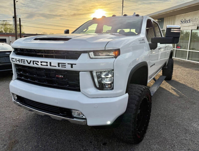 2022 Chevrolet Silverado 3500HD High Country's photo