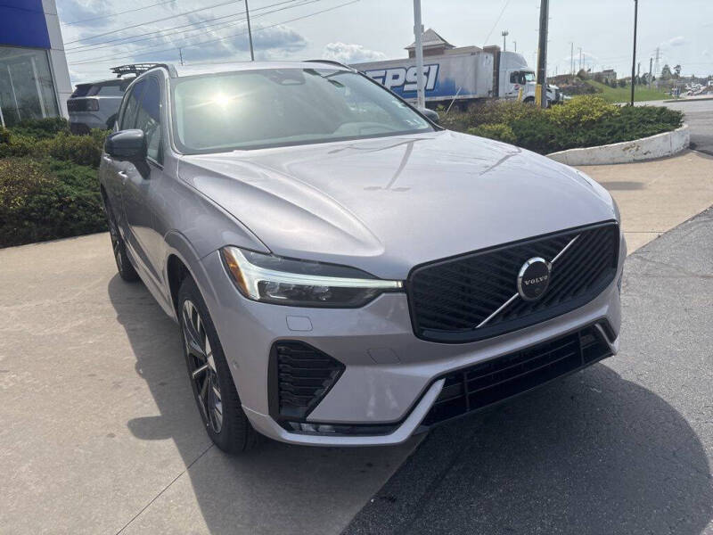 2026 Volvo XC60 B5 Plus