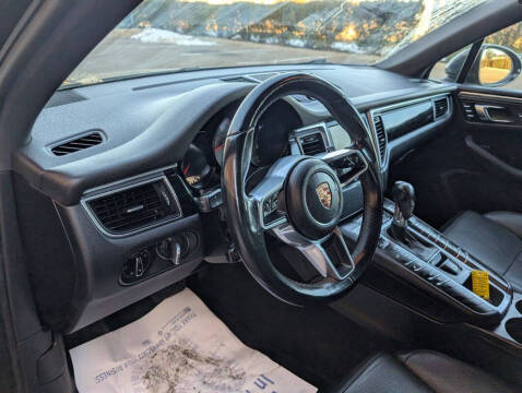 2016 Porsche Macan S