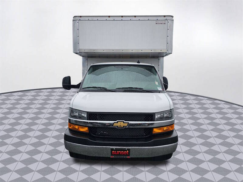 2024 Chevrolet Express 3500