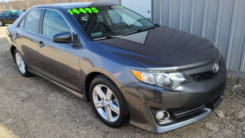 2014 Toyota Camry for sale at Eagle Motors - La Crescent in La Crescent MN