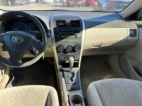 2009 Toyota Corolla LE