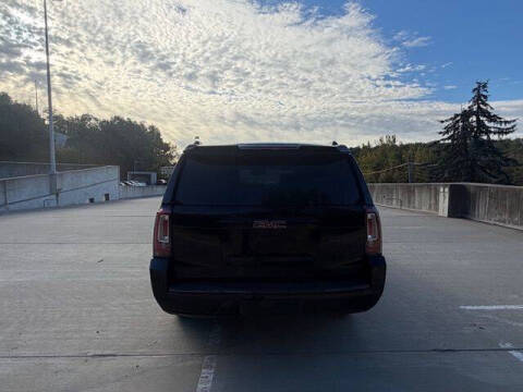 2020 GMC Yukon XL SLT