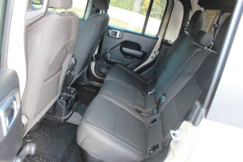 2020 Jeep Gladiator Sport